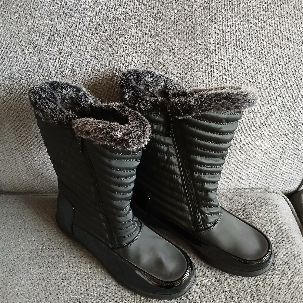 WINTER BOOTS